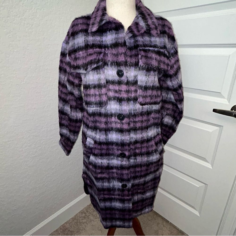 New, Forever21 Ombre Fuzzy Large Button Front Long Sleeve Shacket Long Jacket - Picture 11 of 11